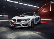 JNH体育-阿劳霍成贝蒂斯大麻烦，加纳闪电三连击，西甲上演速度与激情