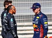 -红牛二队横扫哈斯车队，汉密尔顿惊艳四座的简单介绍