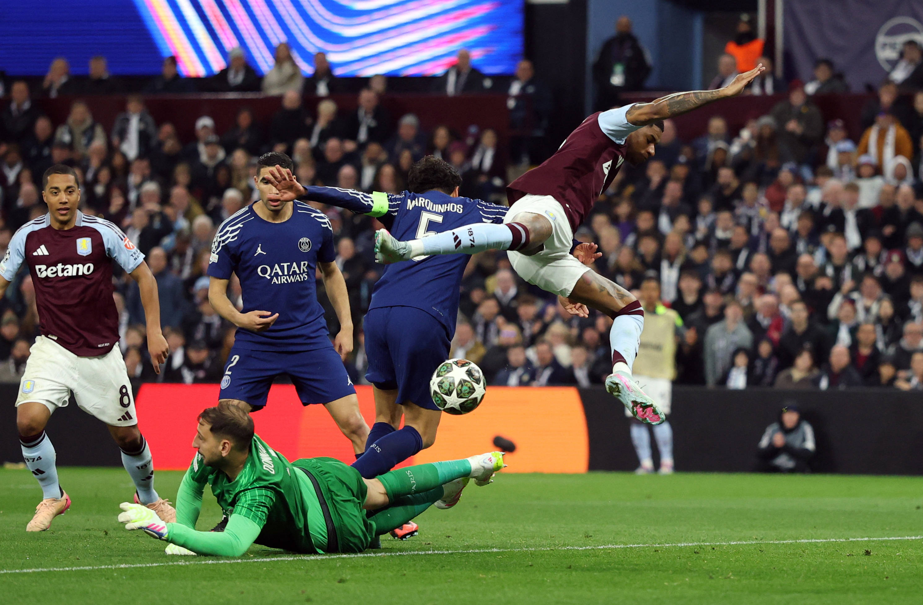 巴黎圣日耳曼队逆转战胜拜仁慕尼黑队,进军欧冠四强的简单介绍 巴黎圣日耳曼队逆转战胜拜仁慕尼黑队,进军欧冠四强的简单介绍