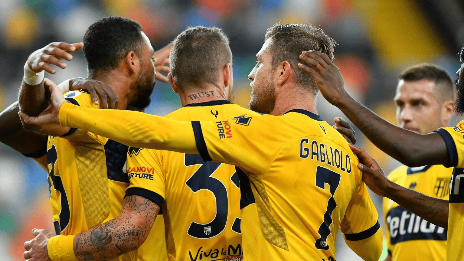 那不勒斯全队充满斗志,备战下轮比赛 那不勒斯全队充满斗志,备战下轮比赛