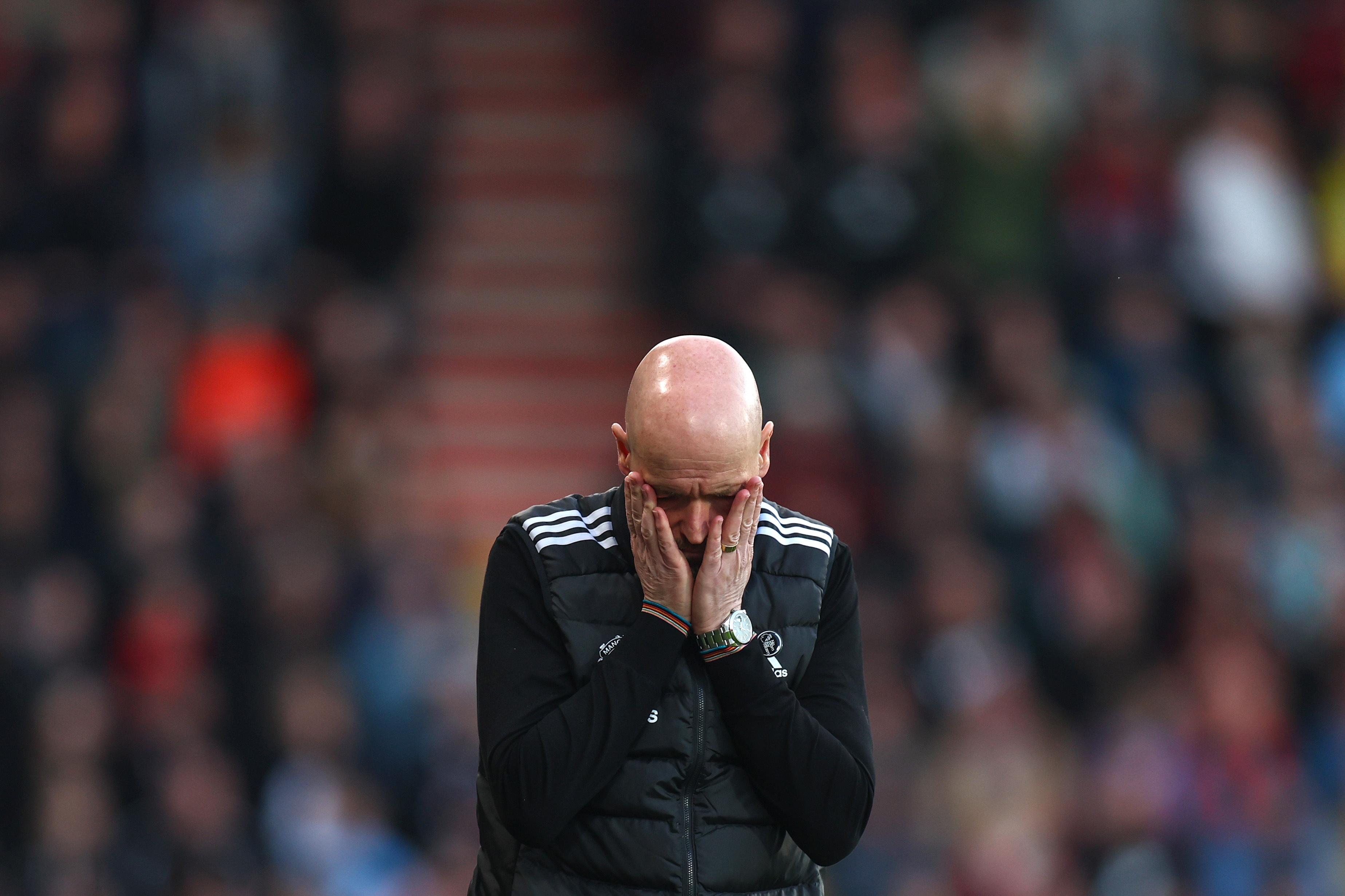 阿斯顿维拉主场击败谢菲联,积分逐渐回升 阿斯顿维拉主场击败谢菲联,积分逐渐回升