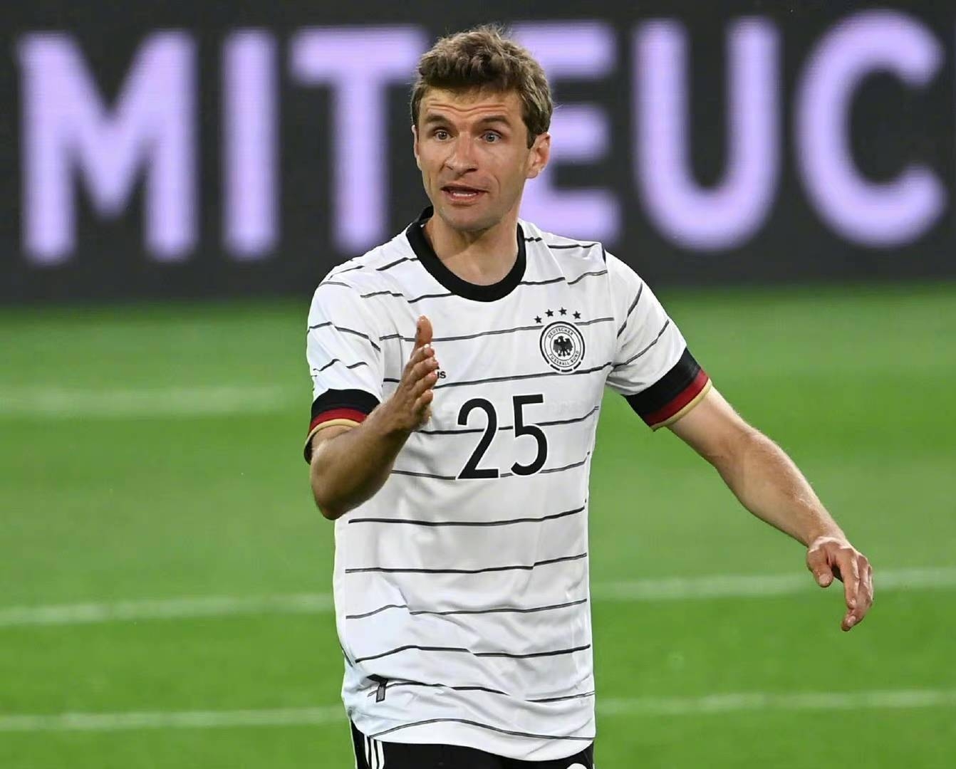 包含保加利亚队备战匈牙利队关键比赛,争取杀入欧洲杯半决赛的词条 包含保加利亚队备战匈牙利队关键比赛,争取杀入欧洲杯半决赛的词条