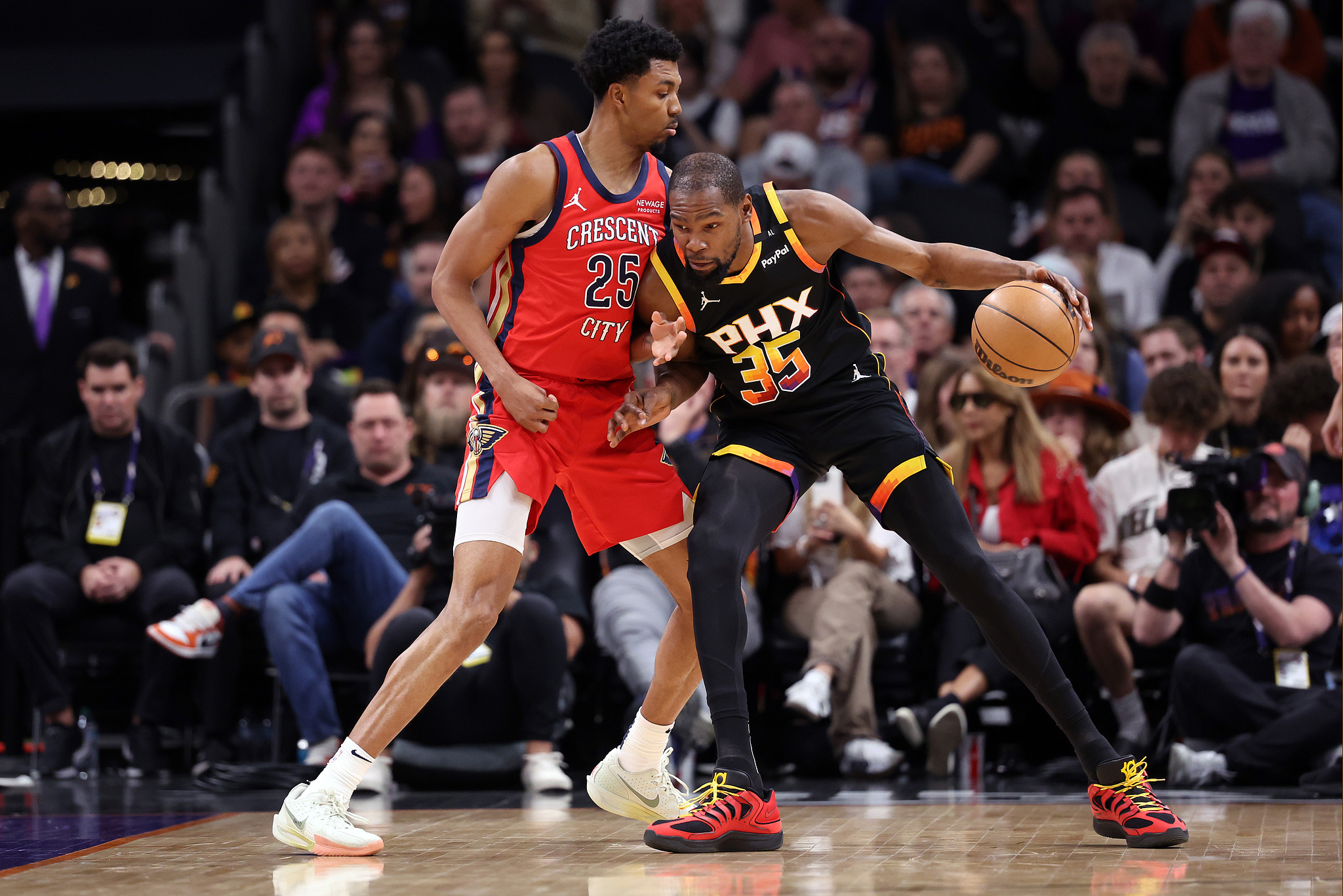 勇士主场胜掘金,杜兰特40分 勇士主场胜掘金,杜兰特40分