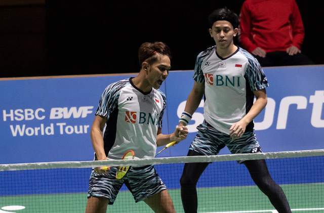 中国羽毛球队碾压英格兰羽毛球队，辛杜关键制胜的简单介绍