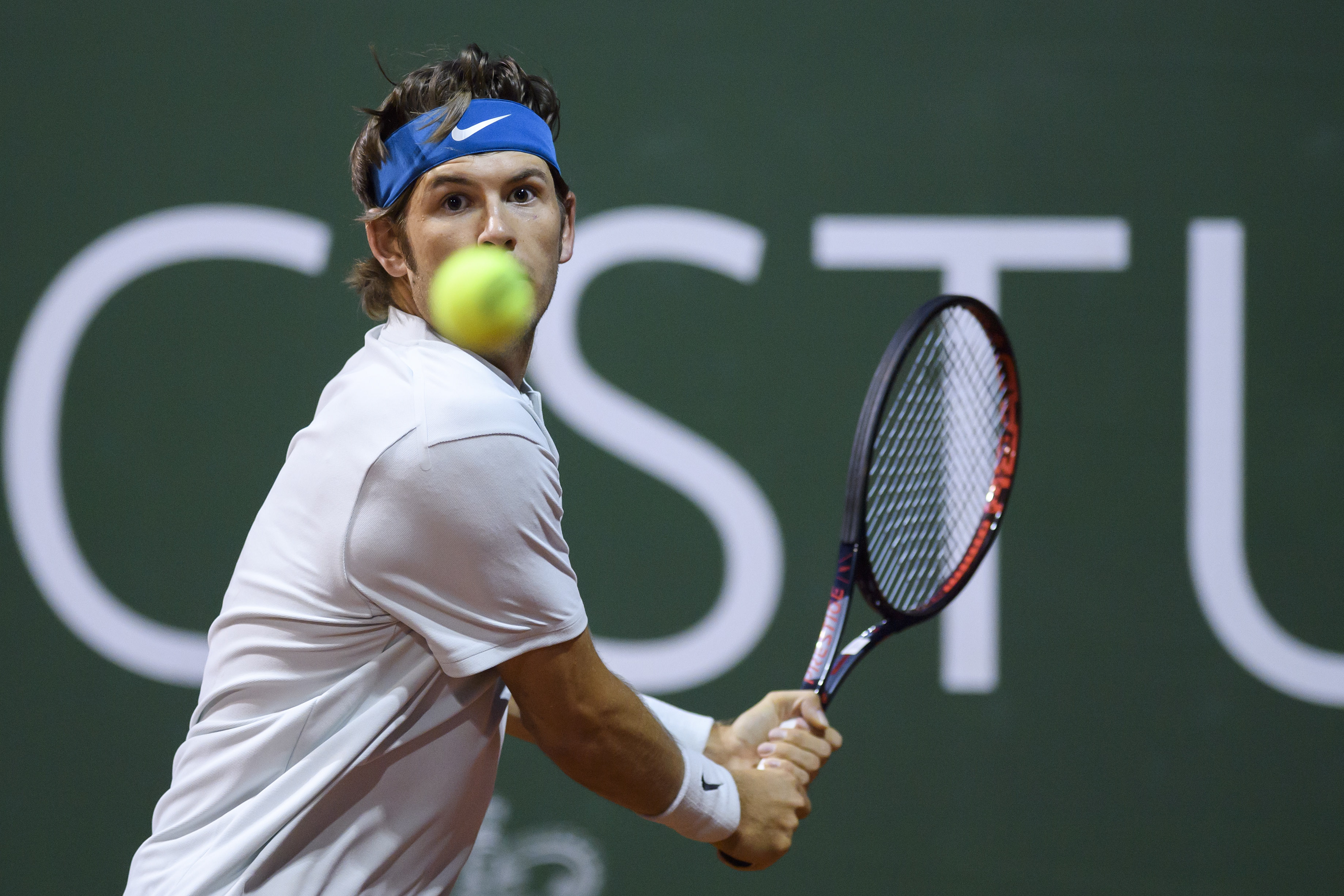 包含欧洲网球队轻取世界网球队，瓦林卡一己之力扛起全队的词条