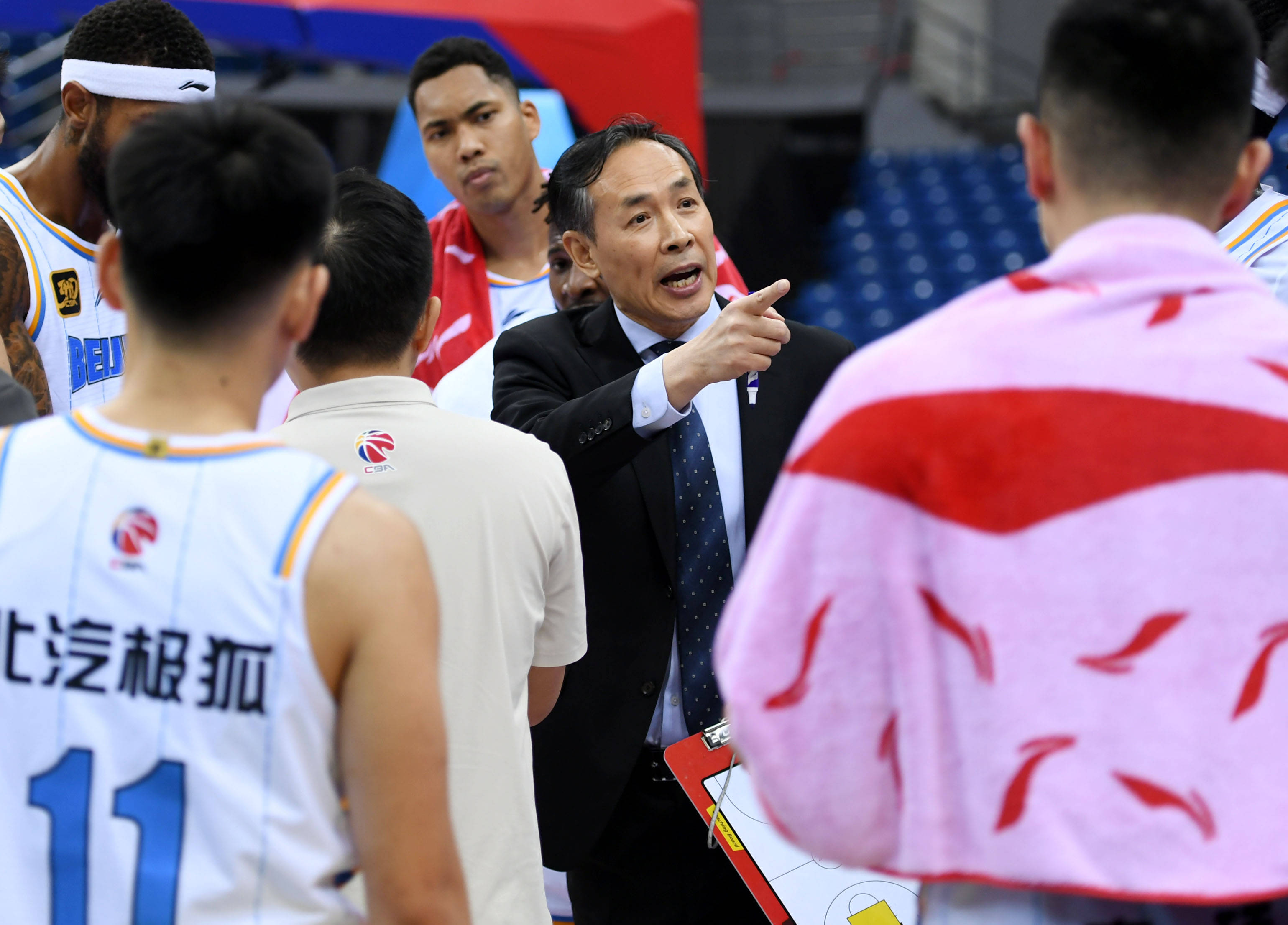 CBA小组赛落幕,强队悉数晋级 CBA小组赛落幕,强队悉数晋级