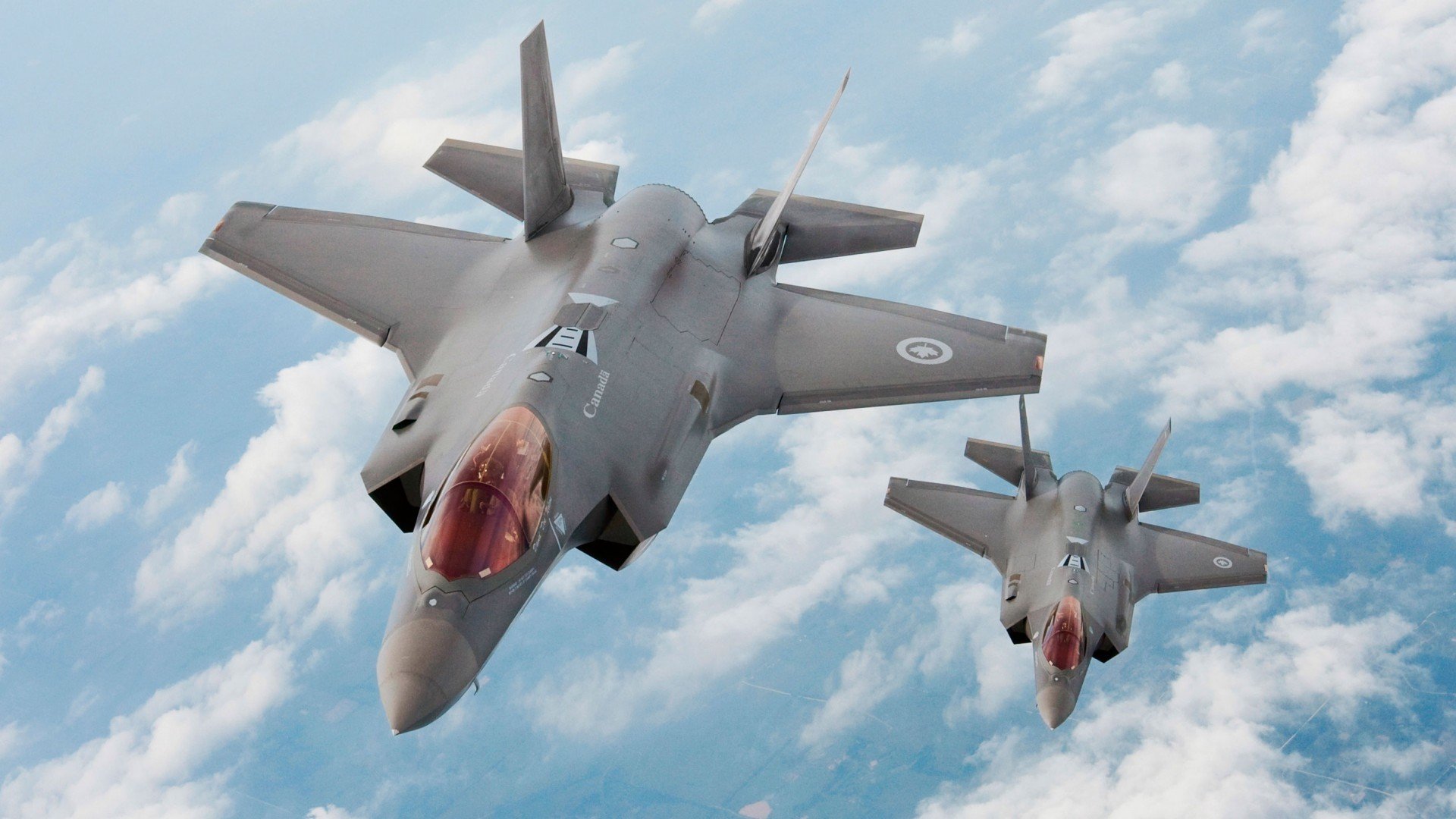 西甲国家德比焦点战，皇马国王全面压制凯尔特人巴萨