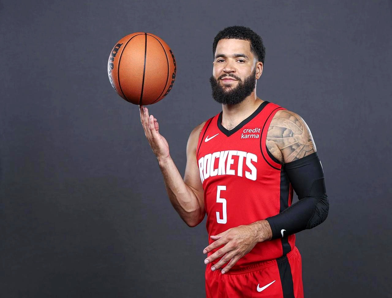 深圳队对阵火箭，范弗利特全程高能输出