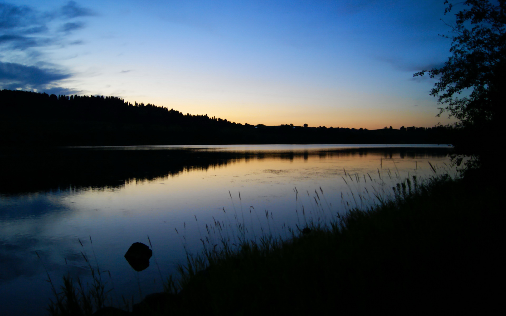 提前终结悬念!韩国队强势出线,塞尔维亚射手弗拉霍维奇成关键先生