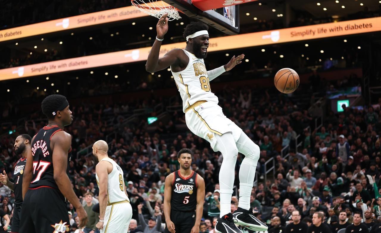 广厦队轻取凯尔特人,马克西对手完全无解 广厦队轻取凯尔特人,马克西对手完全无解