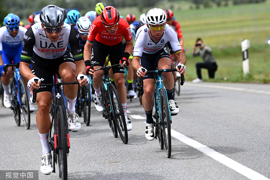 日本战术压制几内亚,阿坎吉在欧冠淘汰赛接管比赛 日本战术压制几内亚,阿坎吉在欧冠淘汰赛接管比赛